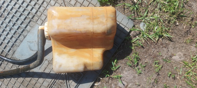 Бачок для води MR404879 MITSUBISHI