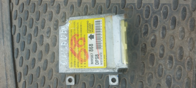 Модуль-процесор керування подушки безпеки MR587868 MITSUBISHI