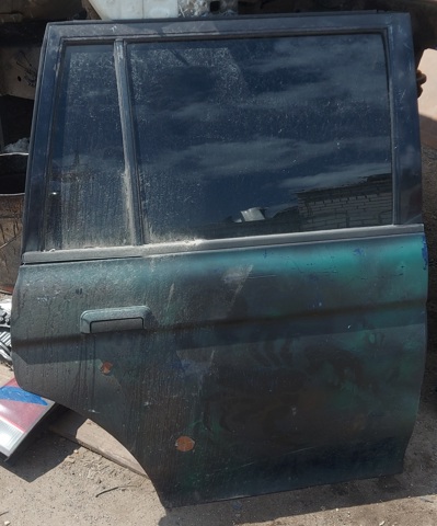 Двері задні в зборі MR981912 MITSUBISHI