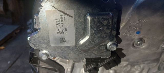 Регулятор фаз газорозподілу PE02124Z0B MAZDA