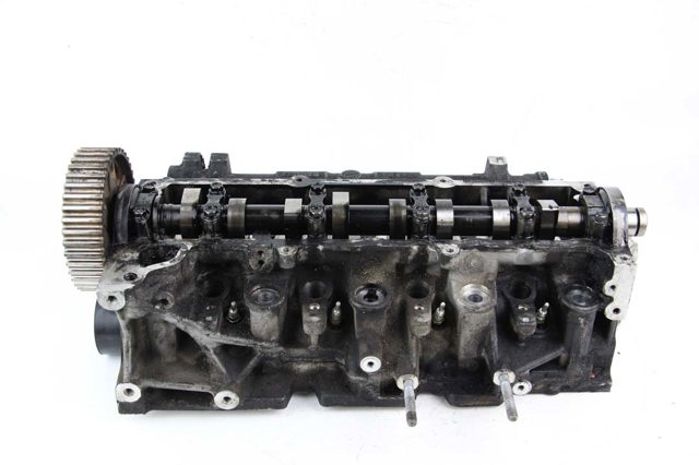 Головка двигуна 1104100Q1H NISSAN