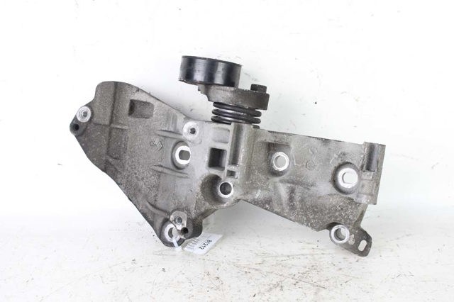 Кронштейн кріплення генератора Nissan Qashqai 1