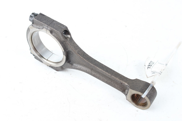 Шатун поршня ДВЗ 1320139066 TOYOTA