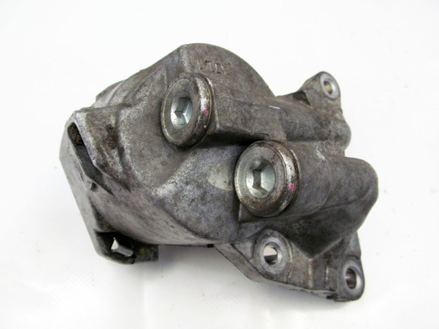 Корпус масляного фільтра 156090T030 TOYOTA