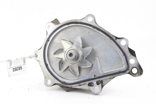 Помпа водяна, (насос) охолодження 1610029495 TOYOTA