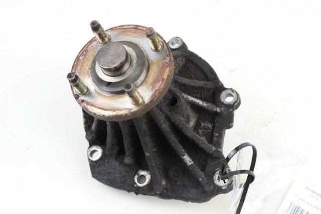 Насос системи охолодження 1611069045 TOYOTA