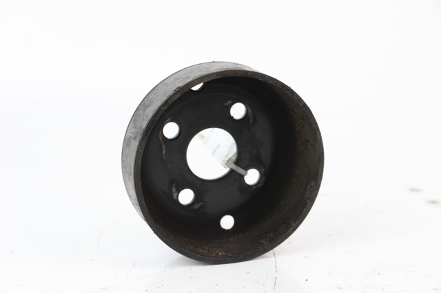 Шків водяної помпи Toyota RAV4 2