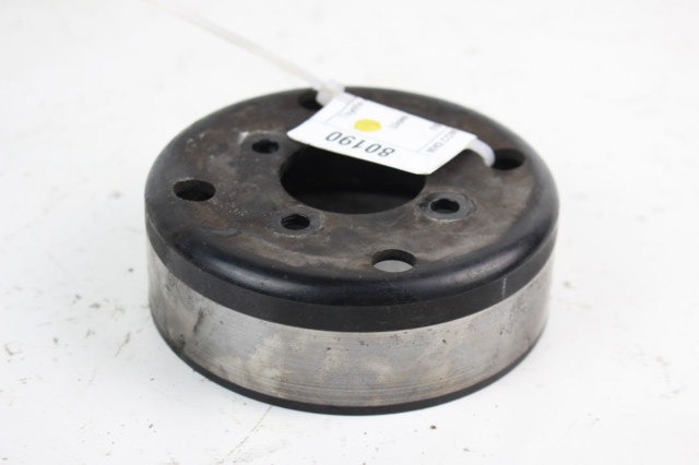 Шків водяного насоса 1617333030 TOYOTA