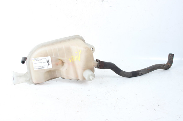 Водяний бачок системи охолодження 164800D030 TOYOTA