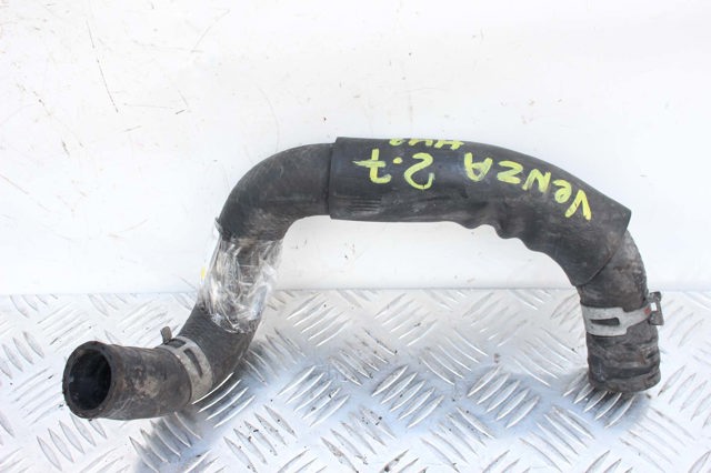 Шланг/патрубок радіатора охолодження, нижній 165720V010 TOYOTA