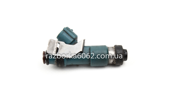 Форсунка дизельна в зборі, розпилювач + тримач 16611AA800 SUBARU