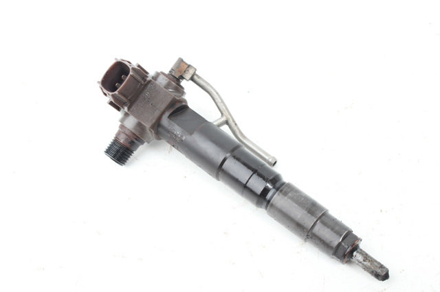 Форсунка інжектора 16613AA040 SUBARU