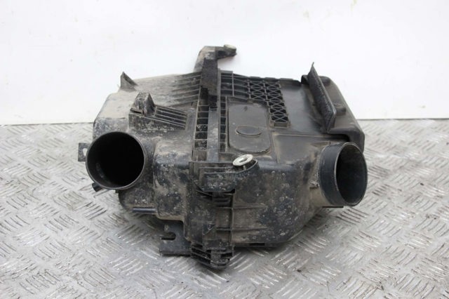 Коробка фільтра 1770028230 TOYOTA