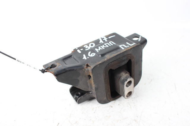 Кронштейн подушки (опори) двигуна, задньої 21830F2000 HYUNDAI