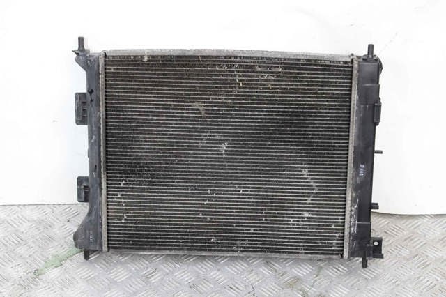 Радіатор охолодження двигуна 25310A5800 HYUNDAI
