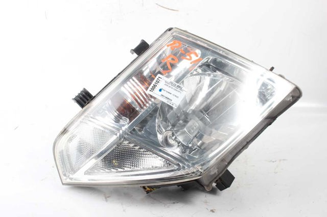 Права блок фара 26010EB303 NISSAN