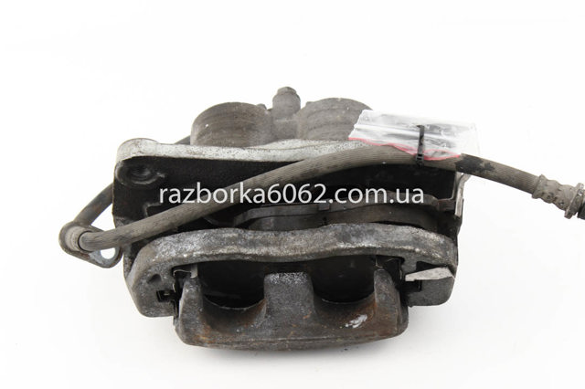 Супорт гальмівний, передній, правий 26292SC000 SUBARU