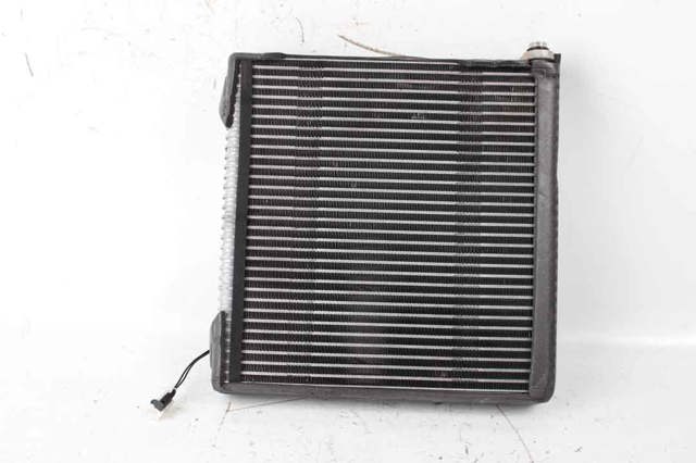 Охолоджувач повітря 272804GF0B NISSAN