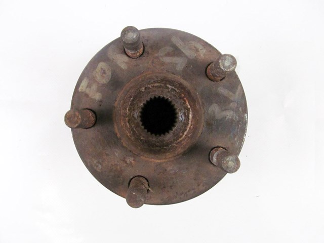 Маточина задня Субару Імпреза II