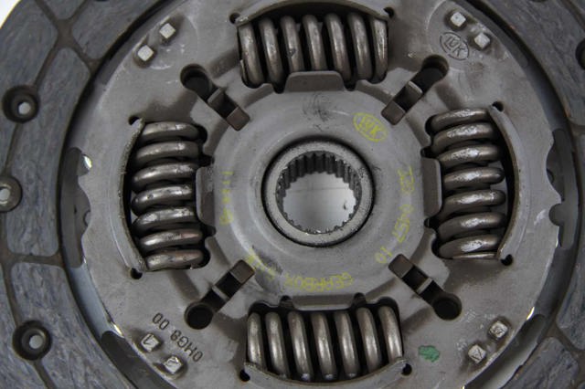 Зчеплення 30100ED800 NISSAN