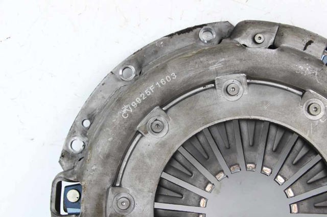 Корзина диска зчеплення 30210EQ010 NISSAN