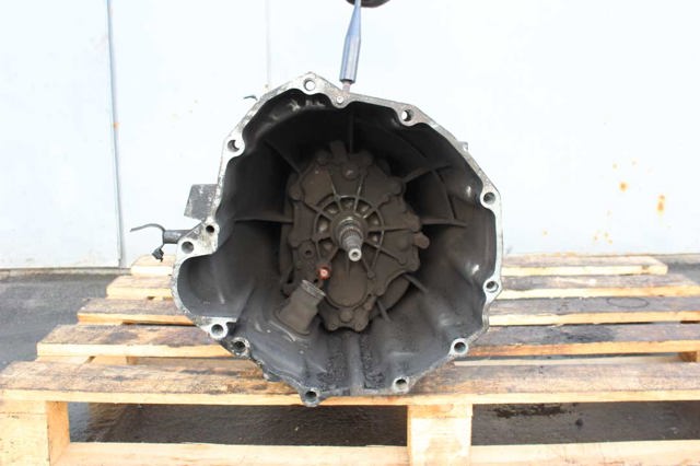 Механічна коробка перемикання передач 32010EB510 NISSAN