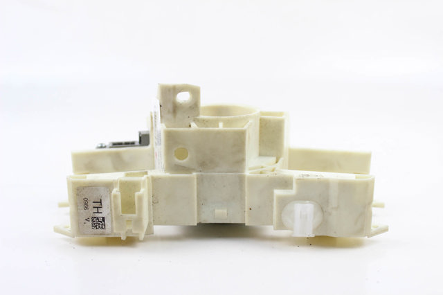 Перемикач підрульовий, центральна частина 35251TA0B11 HONDA