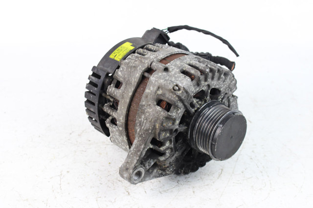 Генератор 373002A800 HYUNDAI