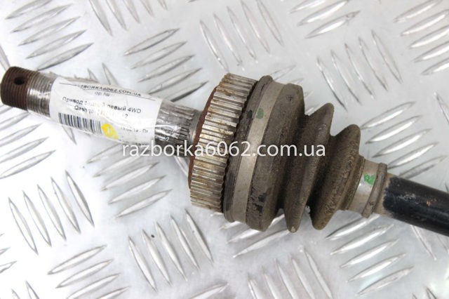 Приводи задніх коліс 39600JD60B NISSAN