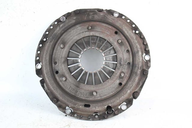 Комплект зчеплення  412003B400 HYUNDAI
