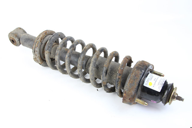 Амортизатори задні Mitsubishi Outlander 2 40