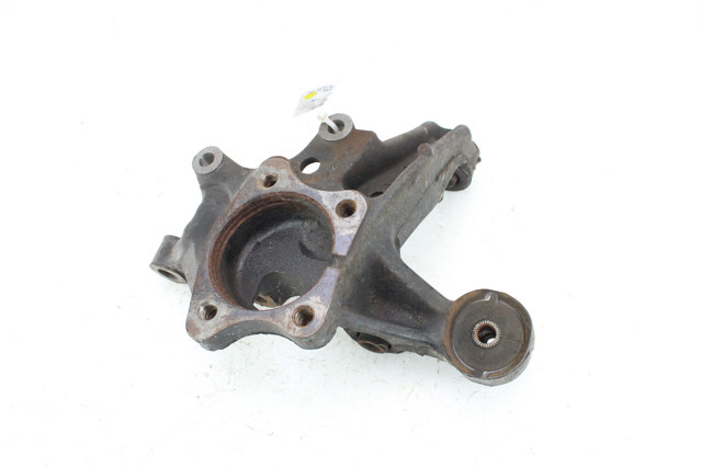 Цапфа поворотного кулака 423050T010 TOYOTA