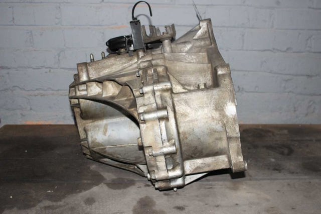 КПП в зборі 430003B130 HYUNDAI