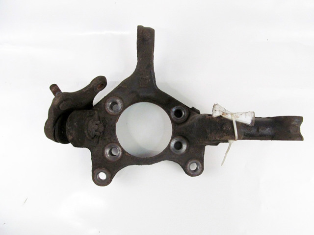 Цапфа поворотного кулака 4321212410 TOYOTA