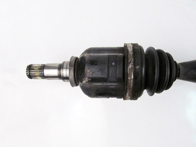 Привід правий 4341002570 TOYOTA