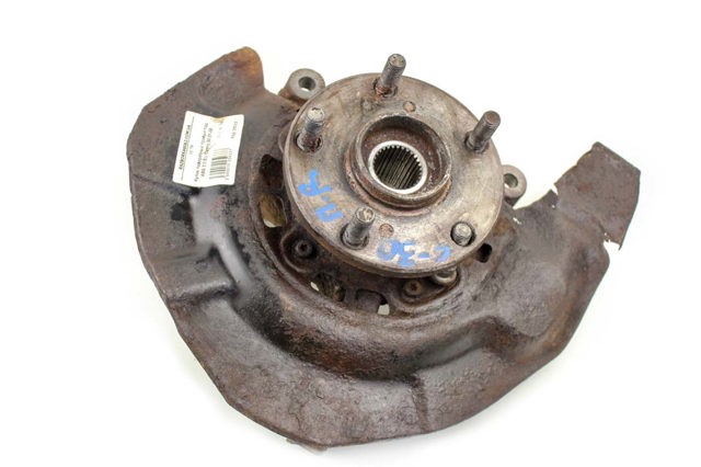 Маточина (передня) 4350228100 TOYOTA
