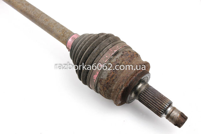 Піввісь задня 4410565J10 SUZUKI