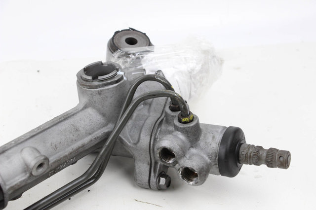 Рейковий рульовий механізм 4425006130 TOYOTA