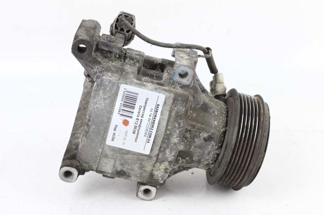 Компресор системи кондиціювання 4472206364 TOYOTA