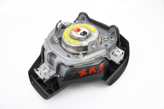Airbag в мультируль 4513042100B0 TOYOTA
