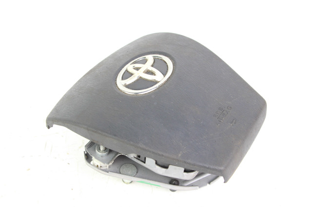 Комплект безпеки 4513047100C0 TOYOTA
