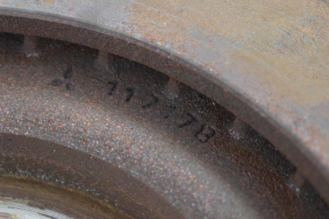 Гальмо дискове переднє 4615A178 MITSUBISHI