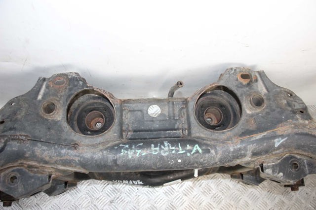 Балка задньої підвіски, підрамник 4680065J01 SUZUKI