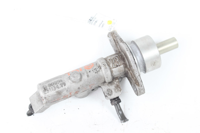 Циліндр гальмівний, головний 472010F030 TOYOTA