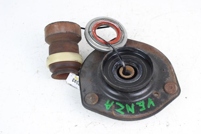 Подушка амортизатора переднього 4860906190 TOYOTA