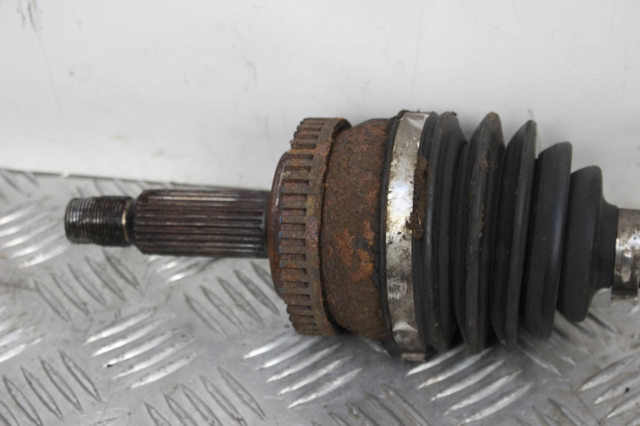 Піввісь передня, права 495013Z350 HYUNDAI