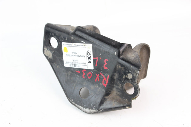 Кронштейн задньої балки 5107448010 TOYOTA