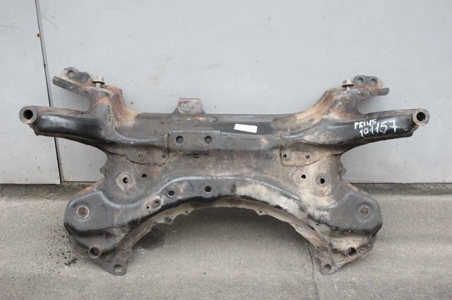 Підрамник передньої підвіски 5120112441 TOYOTA