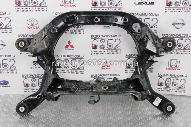 Балка задньої підвіски поперечна Toyota RAV4 5