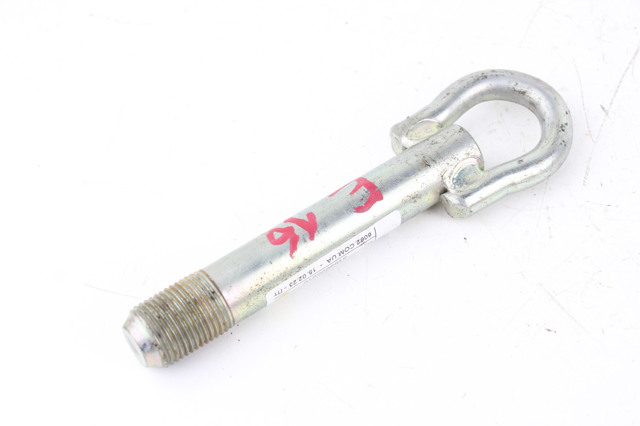 Крюк буксирувальний 5196005010 TOYOTA